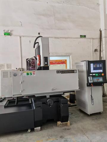 Masina prelucrare CNC