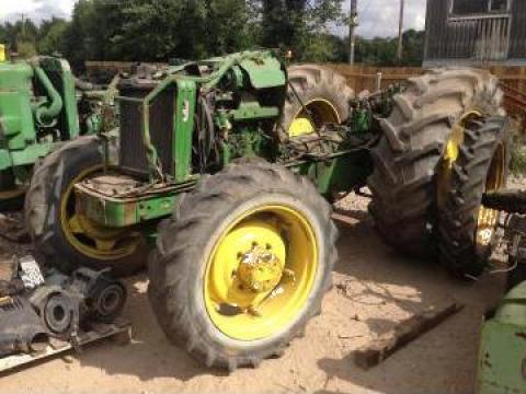 Piese dezmembrari Tractor John Deere 6320